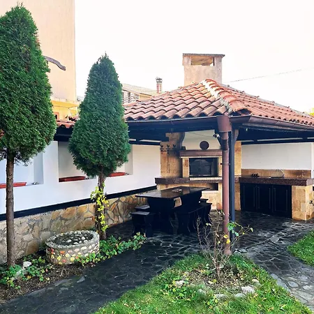 Villa Tiana 7-bedroom Luxury Bansko