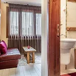 Tiana 7-bedroom Luxury Βίλα Μπάνσκο