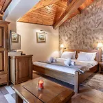 Villa Tiana 7-bedroom Luxury