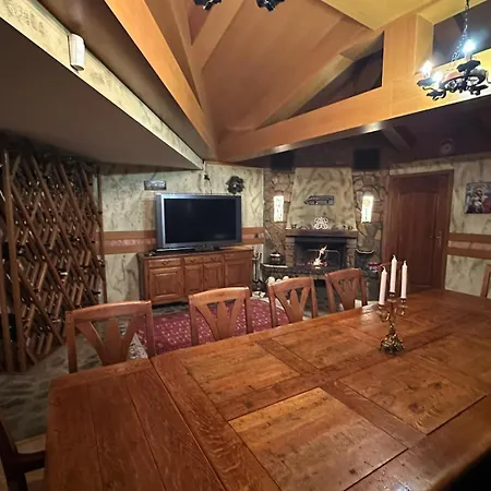 Tiana 7-bedroom Luxury