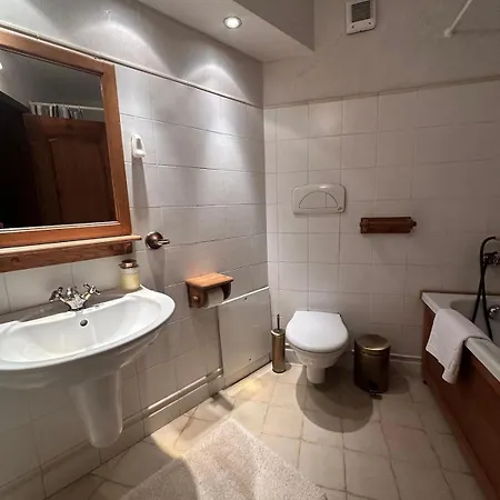 Tiana 7-bedroom Luxury Bansko