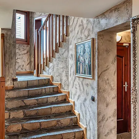 Villa Tiana 7-bedroom Luxury