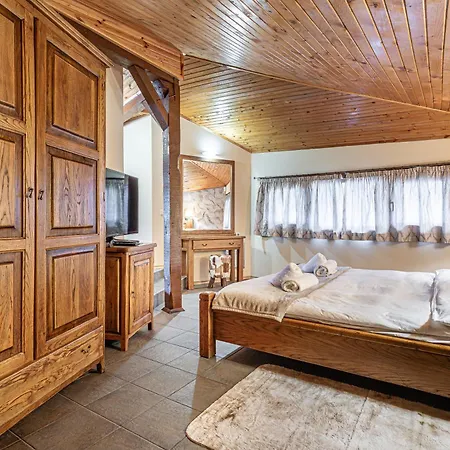 Tiana 7-bedroom Luxury Villa Bansko