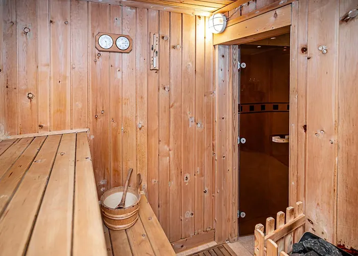 Tiana 7-bedroom Luxury Villa Bansko