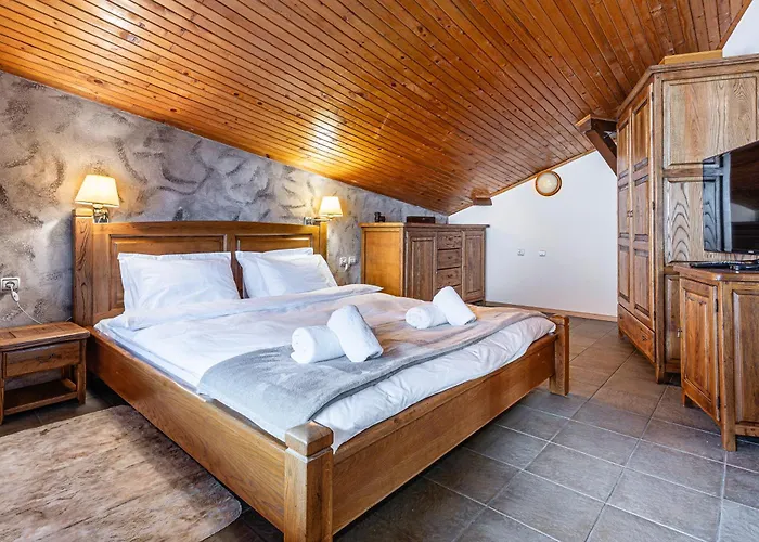 Tiana 7-bedroom Luxury