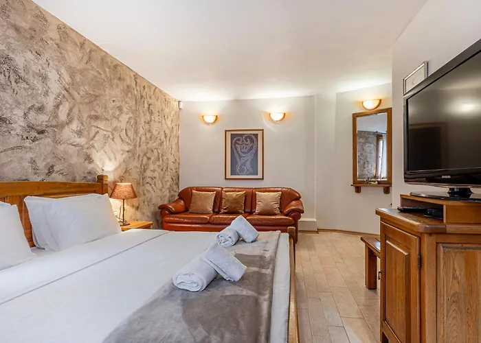 Villa Tiana 7-bedroom Luxury