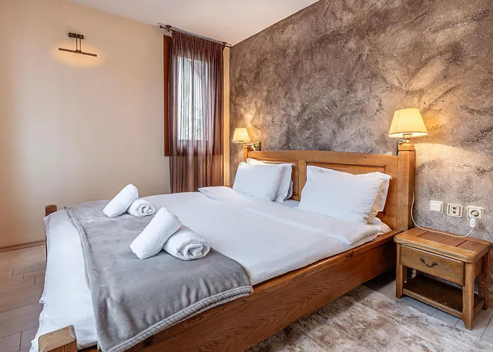 Tiana 7-bedroom Luxury * Bansko