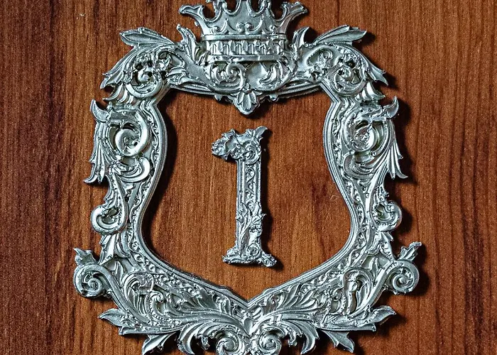 Tiana 7-bedroom Luxury *