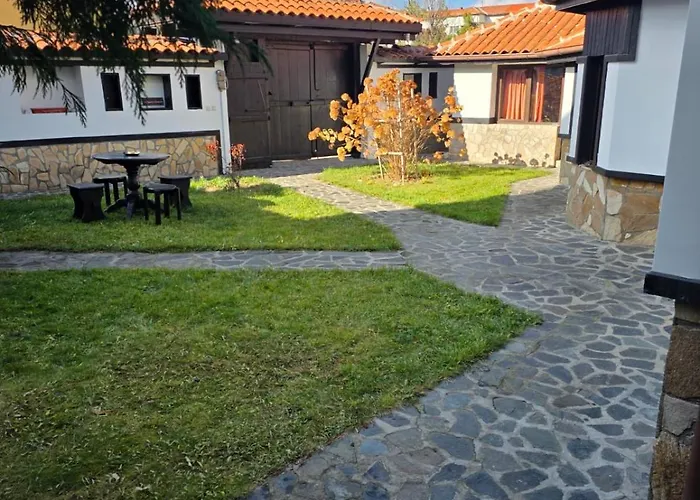 Tiana 7-bedroom Luxury